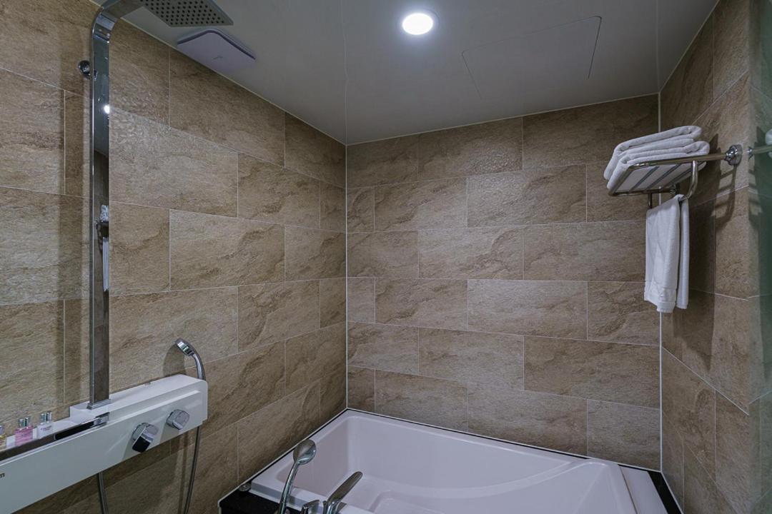 Raonstay In Perla Hotel Jinju Luaran gambar